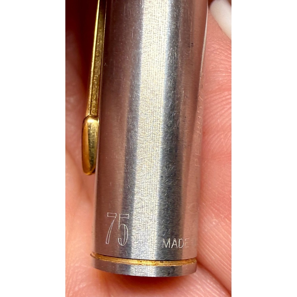 Parker 75 Pen Cap Silver Gold Trim Replacement Part Vintage USA Made PE-8957-5 - Picture 8 of 9